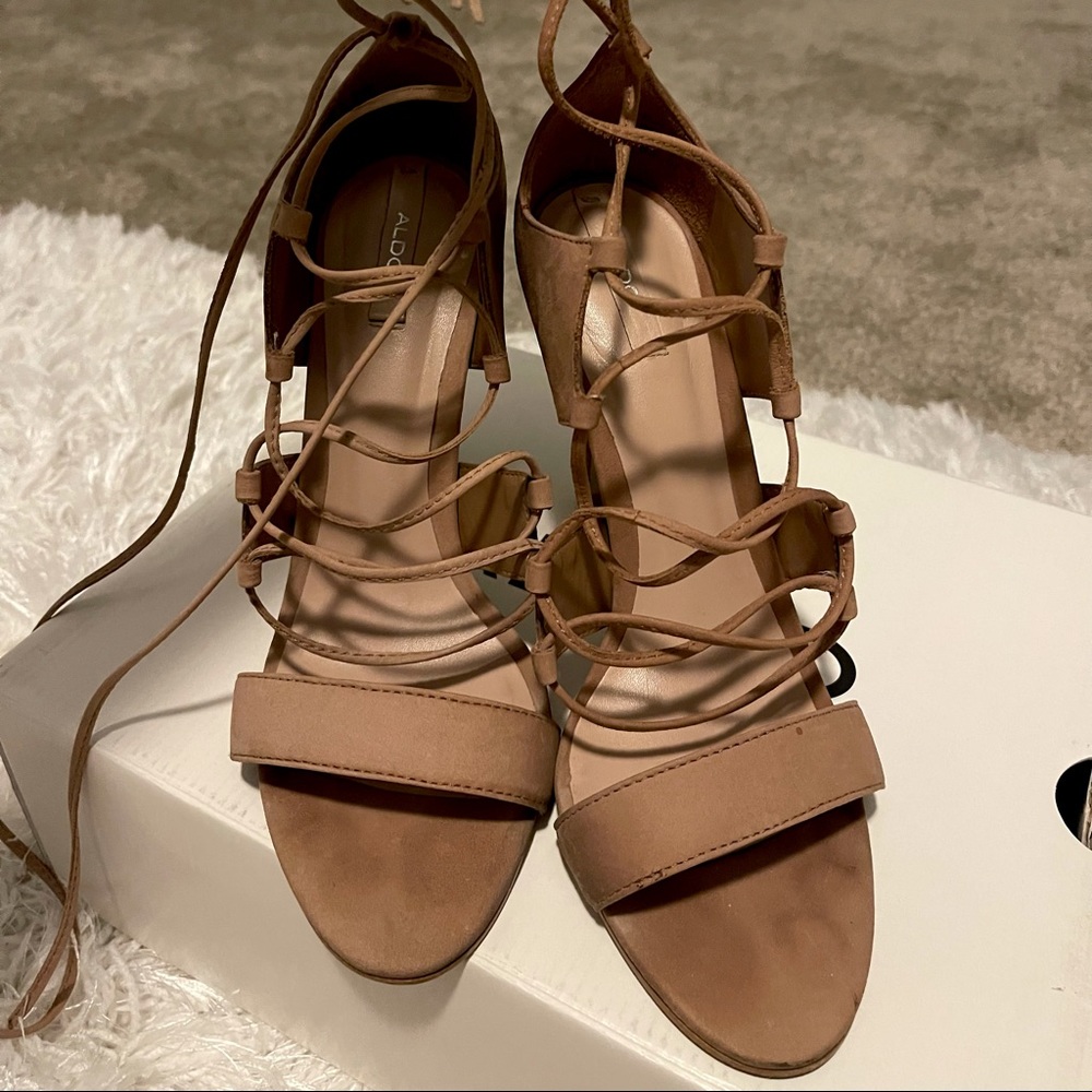 Aldo suede heels